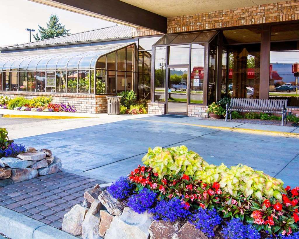 Quality Inn Oakwood Fairwood Екстериор снимка